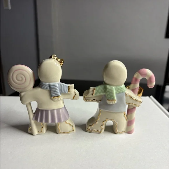 Lenox Gingerbread Boy & Girl Salt & Pepper Shaker Set - Picture 4 of 7